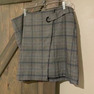Vince Camuto plaid faux wrap mini skirt size 14